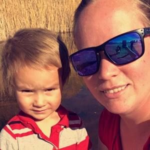 Meet your Posher, Connie